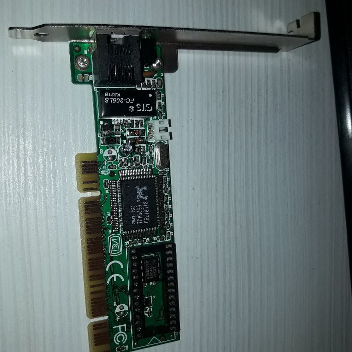 PC, Periferice & SoftwareRetelistica & SupraveghereRetelisticaPl