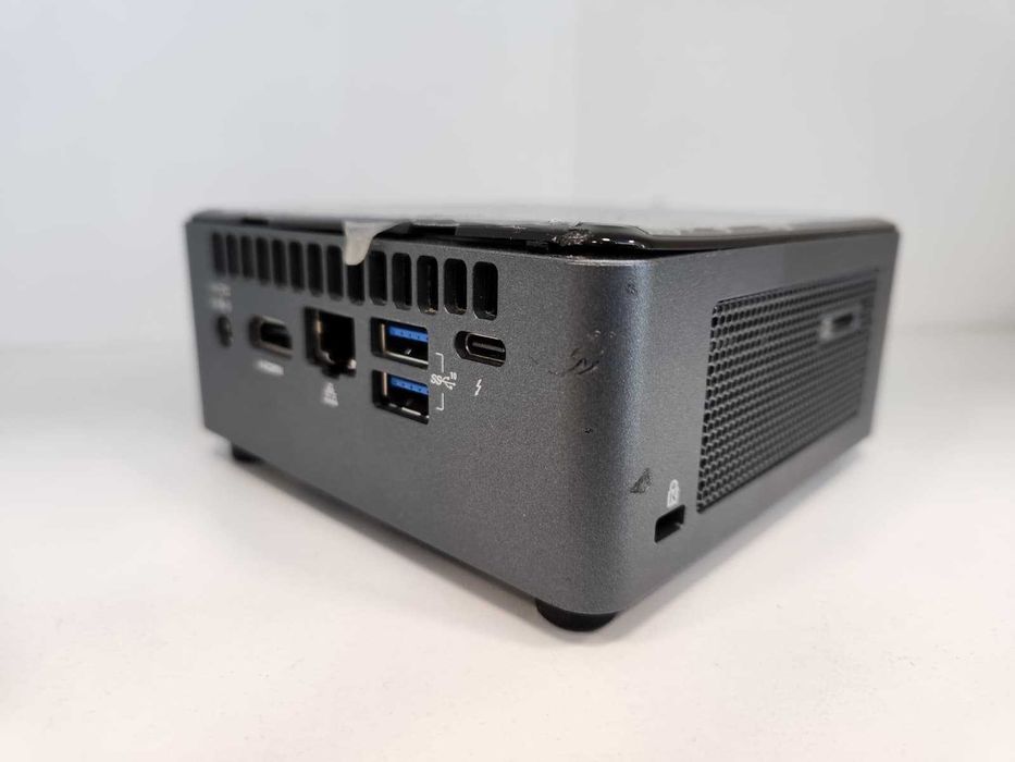 Mini PC Intel NUC8BEH i5-8259U (Ag8 Tudor1/B74268) – Garantie 2 Ani!