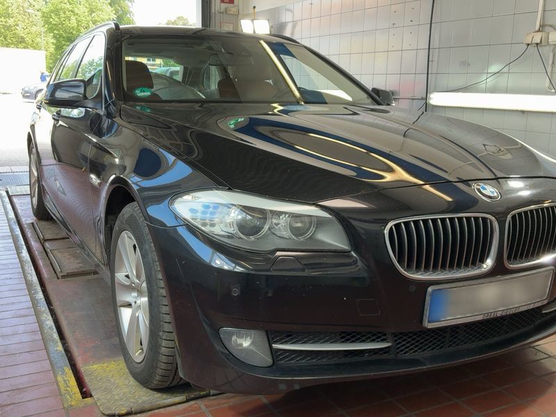 BMW 5er 530d 2010