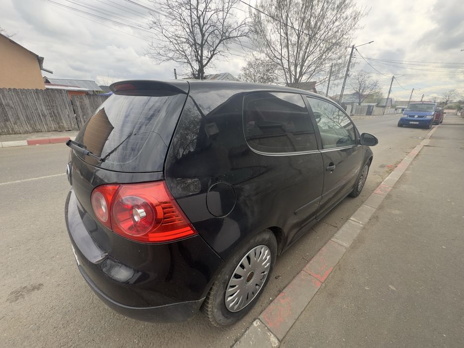 Vand sau schimb golf 5