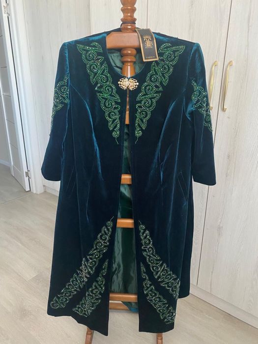 Чапан женский камзол