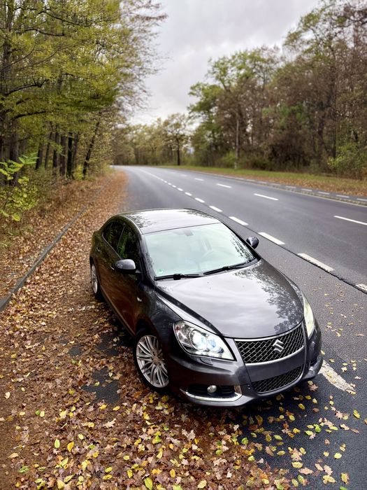 SUZUKI Kizashi 2012 — imagine 1