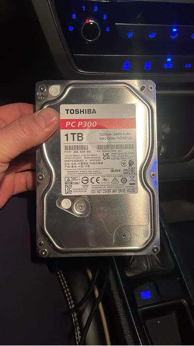 Продам жесткий диск  1тб