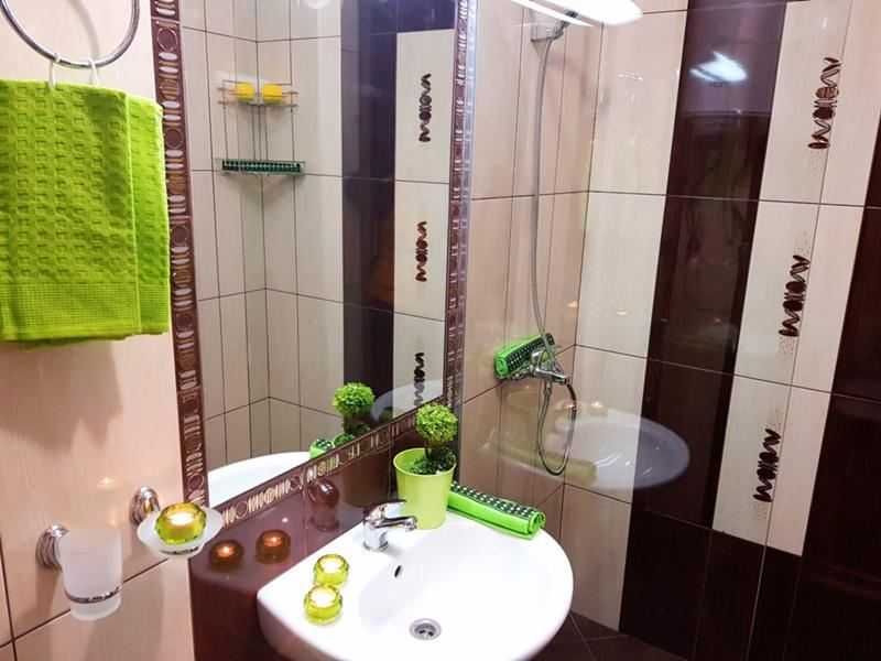 Дава се под наем Тристаен апартамент в Пловдив, Кършияка - 70 кв.м за 360 € - Снимка #5