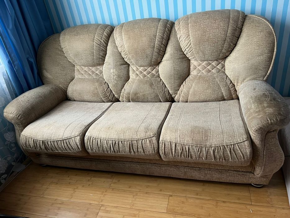 диван +2 кресла продам.