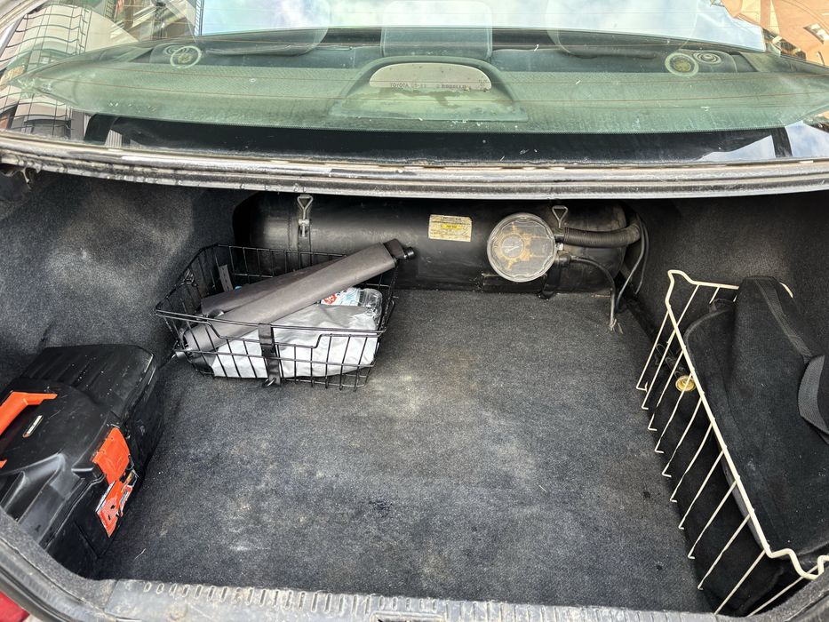 Тойота Авенсис  1999г.