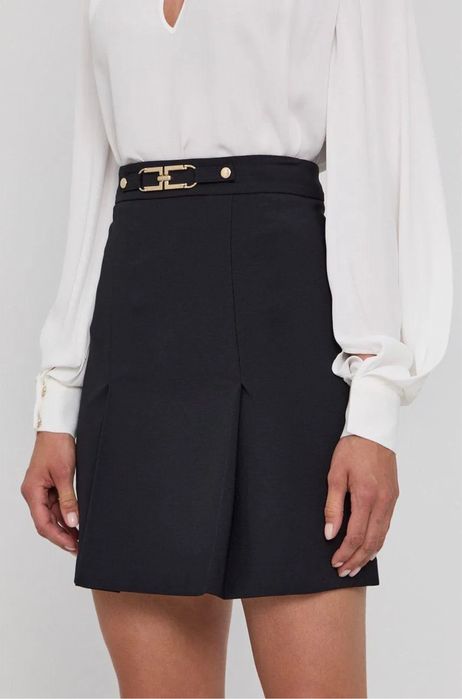 Elisabetta Franchi къса черна пола размер XS