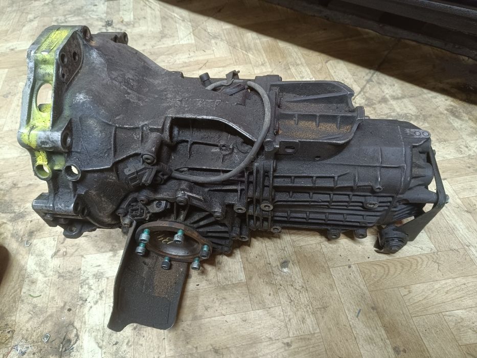 МКПП Ауди 2.6/2.8