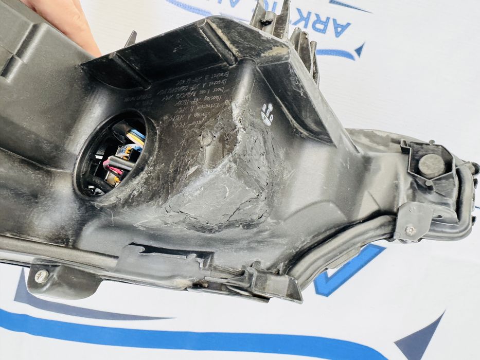 Far dreapta led Toyota Camry model dupa 2018