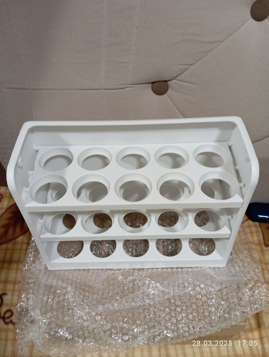 Контейнер для хранения яиц(30) в холодильнике
