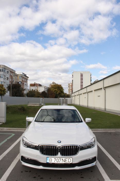 BMW Seria 7 0 — imagine 4