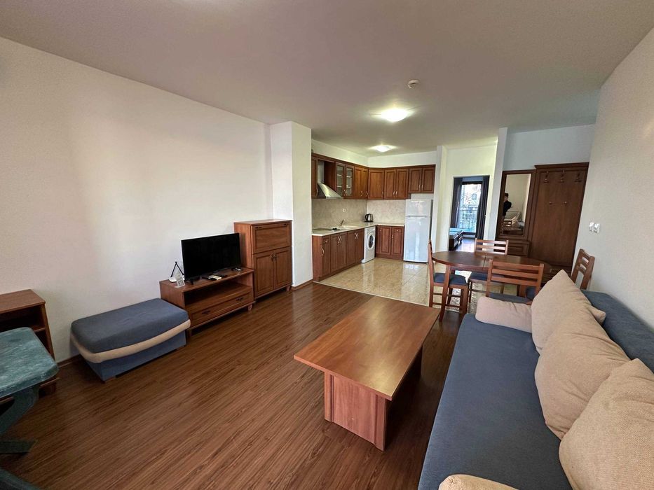 Продава се Тристаен апартамент в Ахелой - 100 кв.м за 653 €/кв.м - Снимка #2
