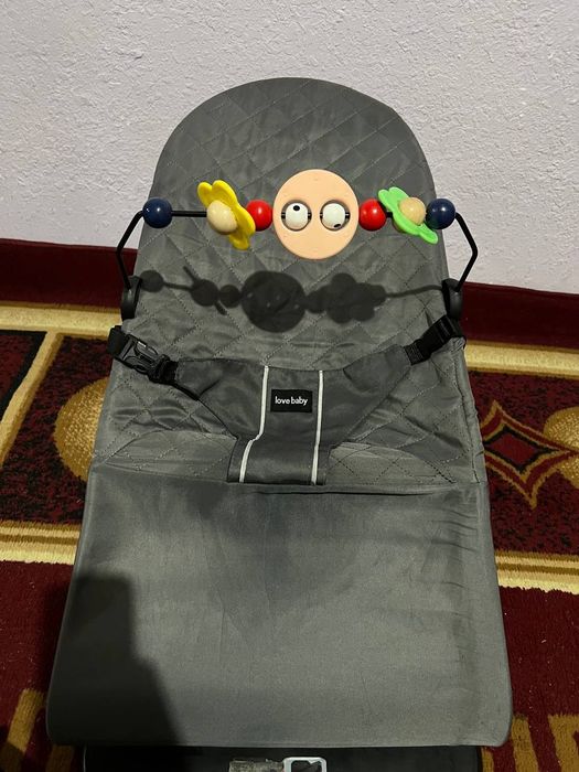 Shezlon deyarli yengide