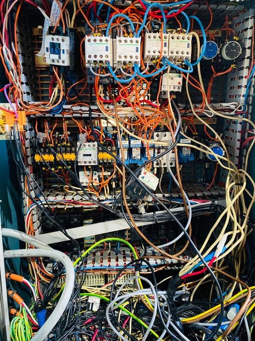 Электрик қызметі | Услуги электрика