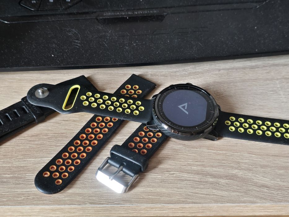 Amazfit stratos смарт часовник