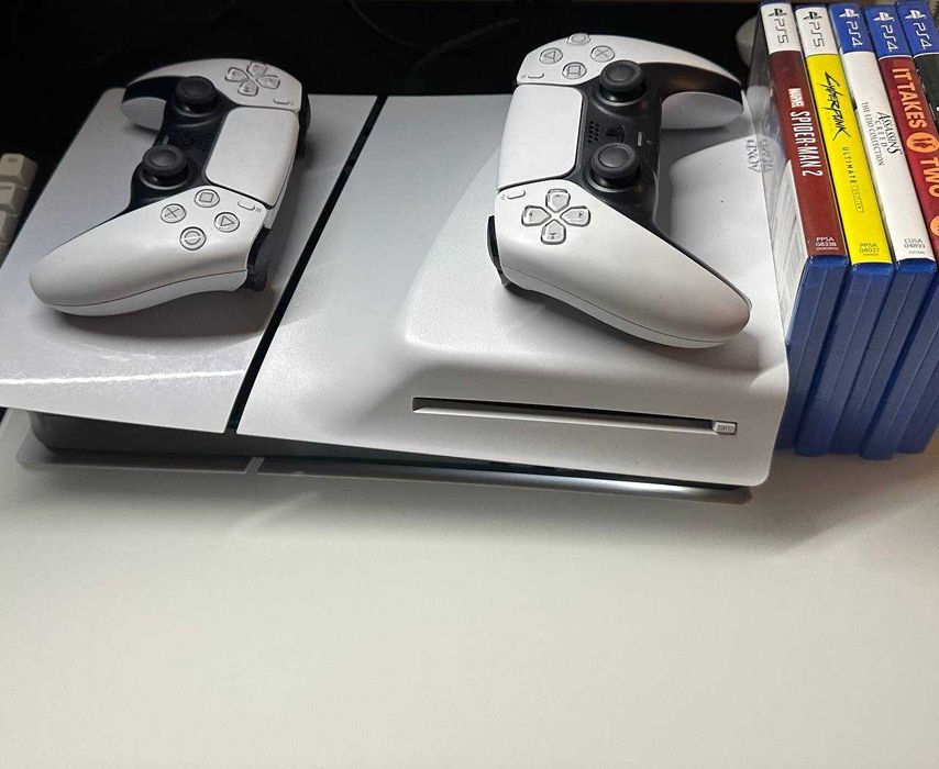 PlayStation 5 — Отлично състояние