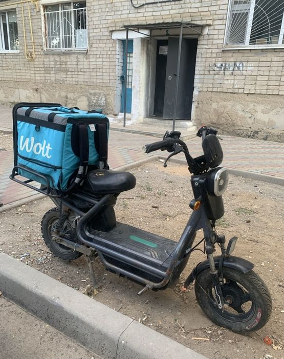 Продам мопед на доставку
