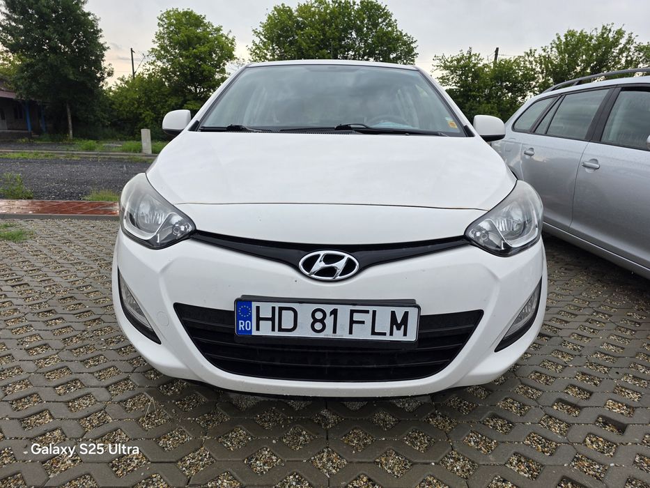 HYUNDAI i20 2013 — imagine 3