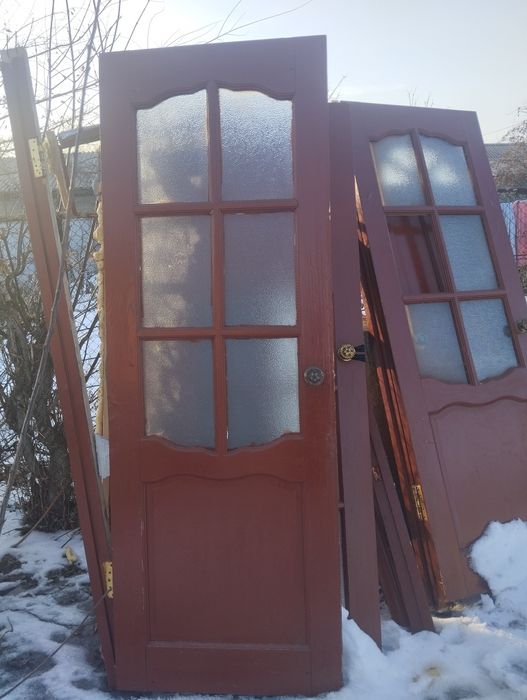 Продам двери для дом