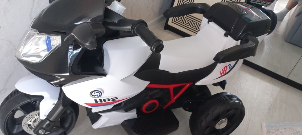Продам мотоцикл игрушка