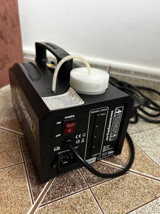Mașină fum BeamZ S500