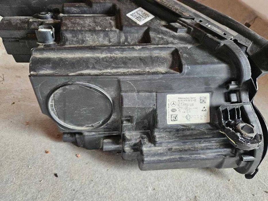 Far Stanga Mercedes E220 W213  original cod  A2139066501