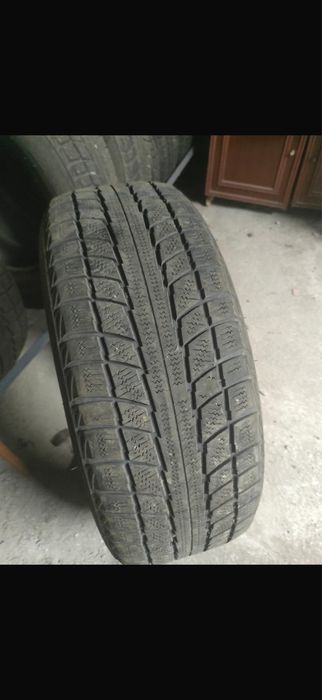 Продам Зимние Шины