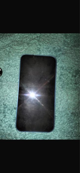 Продам айфон 13, 70 акб