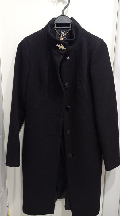 Пальто демисезонное