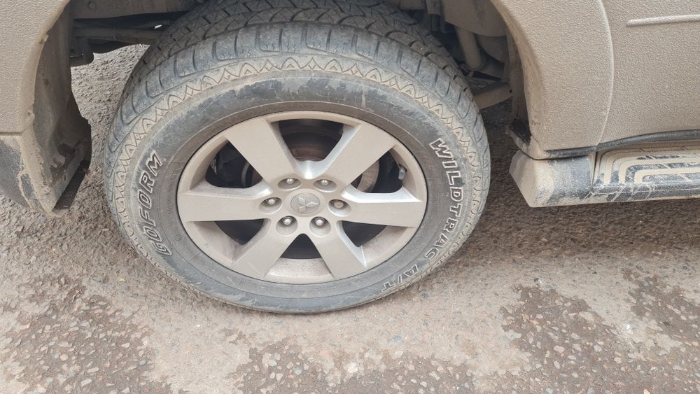 Продам резину  Goform Wildtrac