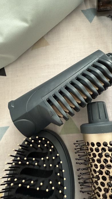 Perie rotativa BaByliss cu 5 accesorii