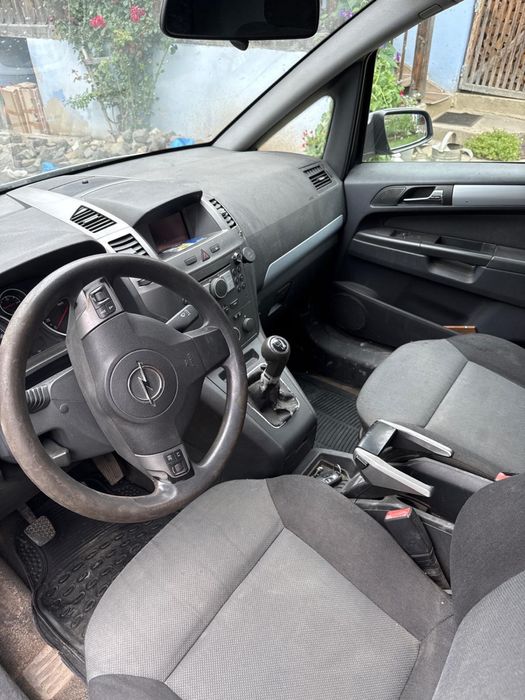 Opel Zafira 1.9 CDTI 120 CP