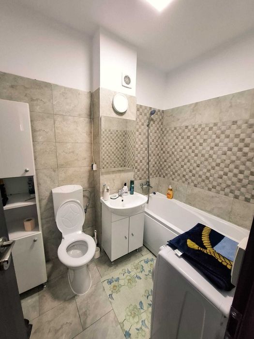 Studio cu doua camere (open space)