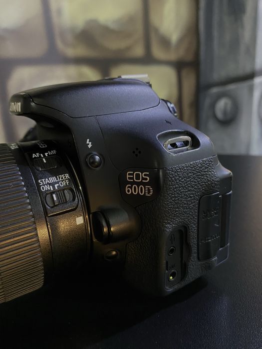 Canon 600D (body)