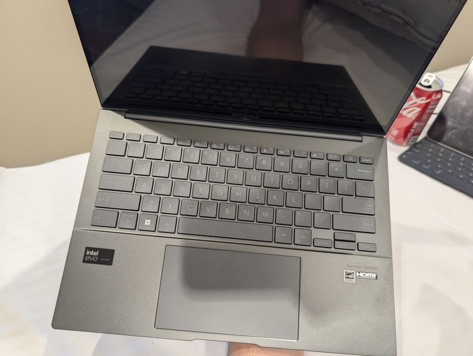 Asus Zenbook 14 Core Ultra 125H 8/512 SSD