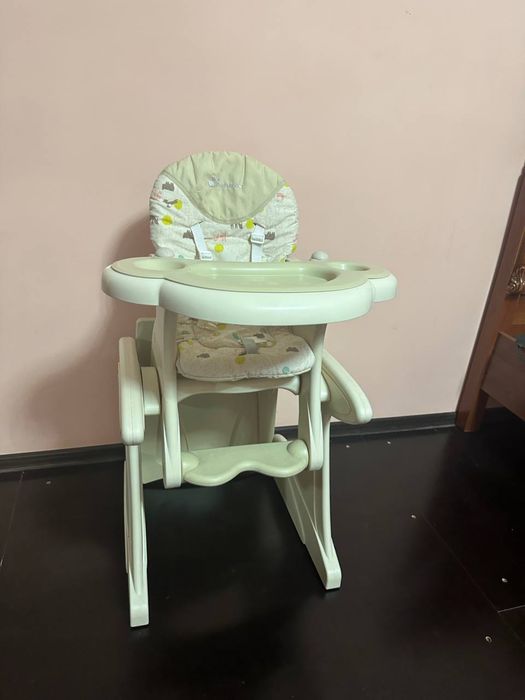 Stulchik kormlena MAMA LOVE