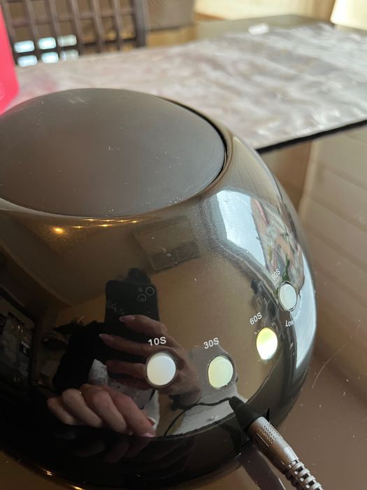 Лампа за гел лак Black bottle