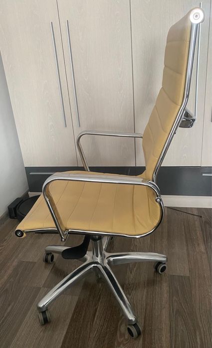 Scaun birou din piele