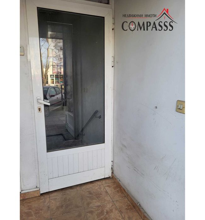 Продава се Магазин в Добрич, Център - 55 кв.м за 556 €/кв.м - Снимка #6