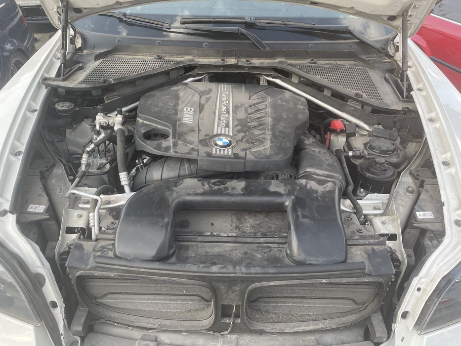 Dezmembrez Bmw X6 E71 4.0 Xdrive