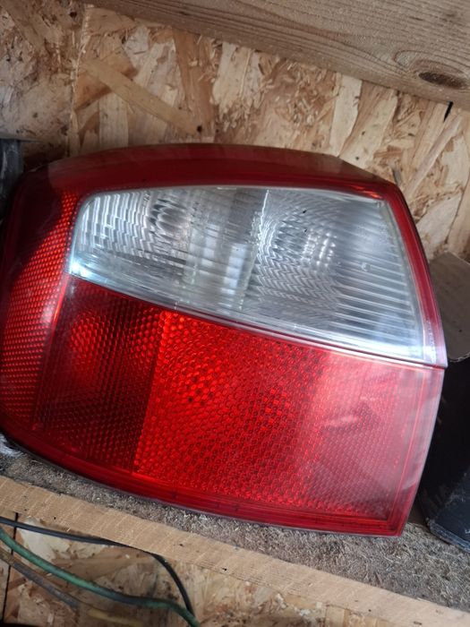 Stop stânga Audi A4 B6 Limuzina