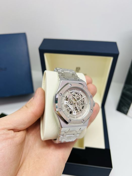 AUDEMARS PIGUET Механиеские Часы