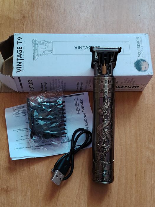 Продам электрическую мини машинку для стрижки, триммер беспроводеой