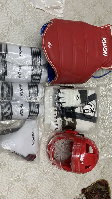 Taekwondo to‘liq komplekt (Kwon) deyarli yangi holat