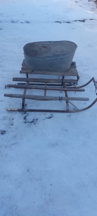 Продам сани а отличном состоянии