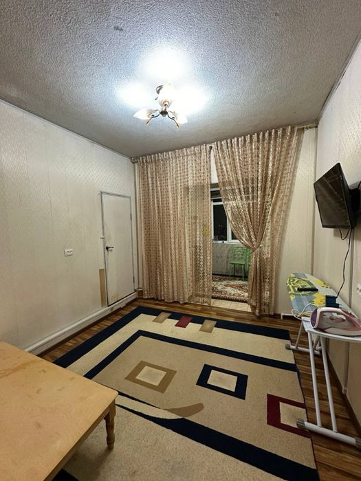 Сергелинский р-н Куйлюк массив 7 3/9/9 86м2 балкон 2х9