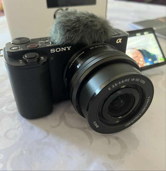 Продам камеру Sony ZV e10