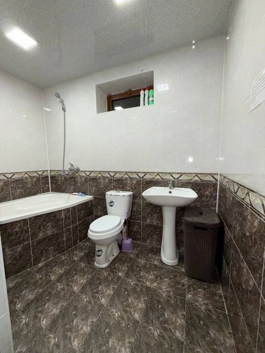 2 сотихли 2 каватли катедж ижарага берилади