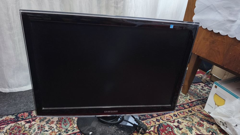 Monitor / TV Samsung T220HD (22 inch) - Defect, pentru piese