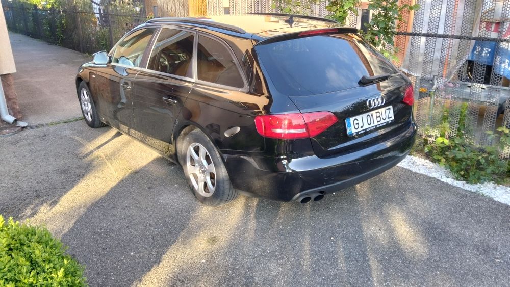 AUDI A4 Avant 2012 — imagine 2